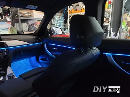 BMW 320D 3시리즈 순정 엠비언트 라이트 무드등 풋등 시공 대구 다이프로샵 부산 남양주 광주 용인 포천 거제 / 대구 남산동