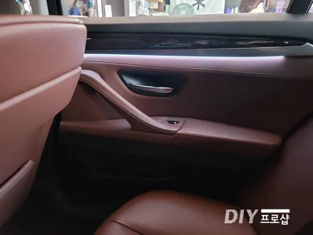 BMW F10 520D 비노출 엠비언트 라이트 무드등 시공 부산 울산 대전 경북 경남 / 대구 남산동