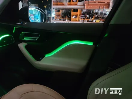 재규어 F-PACE DMX엠비언트 라이트 무드등 풋등 시공 대구 다이프로샵 대전 경북 경남 부산 울산 / 대구 남산동