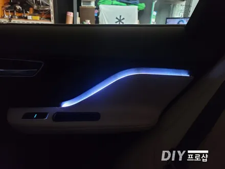 재규어 F-PACE DMX엠비언트 라이트 무드등 풋등 시공 대구 다이프로샵 대전 경북 경남 부산 울산 / 대구 남산동