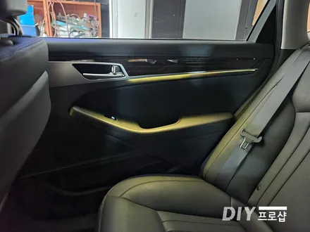 제네시스 DH G80 엠비언트 라이트 무드등 풋등 시공 대구 다이프로샵 경남 경북 울산 부산 / 대구 남산동