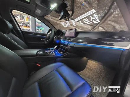 BMW F10 520D 순정 엠비언트 라이트 무드등 광량 업그레이드 대구 다이프로샵 경북 경남 부산 울산 / 대구 남산동