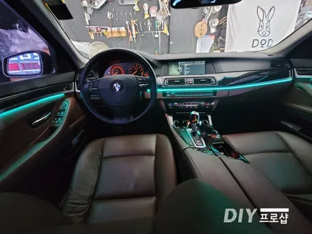 BMW F10 520D 비노출 엠비언트 라이트 무드등 시공 부산 울산 대전 경북 경남 / 대구 남산동