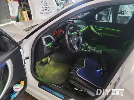 BMW F30 320D 엠비언트 라이트 무드등 풋등 시공 대구 다이프로샵 울산 대전 경북 경남 부산 / 대구 남산동