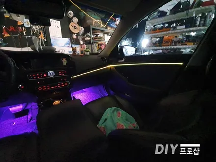 더뉴 K7 엠비언트 라이트 무드등 RGB 풋등 시공 대구 다이프로샵 / 대구 남산동
