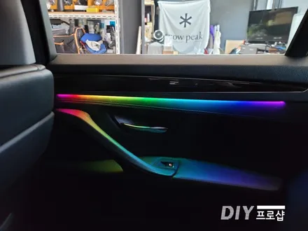BMW F10 520D 레인보우 엠비언트 라이트 무드등 실내튜닝 실내조명등 / 대구 남산동