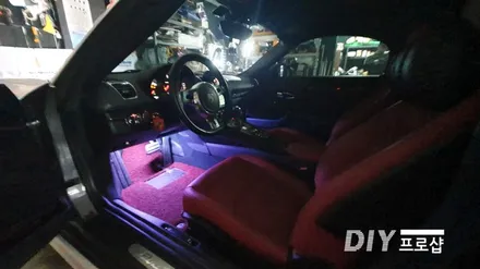 포르쉐 박스터 도어스팟 도어램프 고스트램프 RGB 풋등 시공 대구 다이프로샵 / 대구 남산동