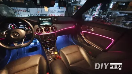 벤츠 CLA클래스 45 AMG 스마트 엠비언트 라이트 무드등 RGB 풋등 시공 대구 다이프로샵 (KC인증) / 대구 남산동