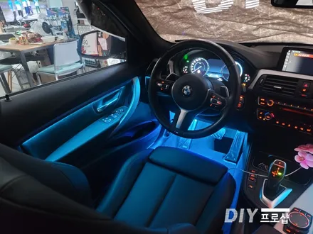 BMW F30 320D 인핏 엠비언트 라이트 무드등 풋등 시공 대구 다이프로샵 대전 경북 경남 부산 울산 / 대구 남산동