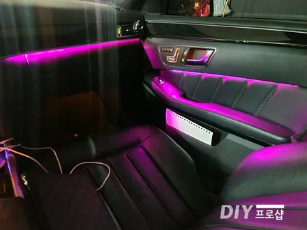 벤츠 W212 E클래스 순정 연동 엠비언트 라이트 무드등 광량 업그레이드 대구 다이프로샵 경북 경남 부산 울산 대전 / 대구 남산동
