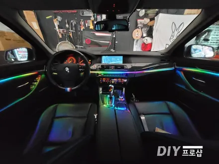 BMW F10 520D 레인보우 엠비언트 라이트 무드등 실내튜닝 실내조명등 / 대구 남산동