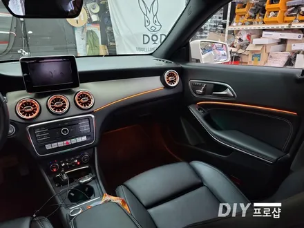 벤츠 CLA W117 엠비언트 라이트 무드등 풋등 송풍구 시공 DMX엠비언트 DMX엠비언트 대구대리점 다이프로샵 경남 부산 울산 대전 경북 / 대구 남산동