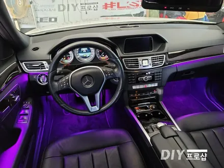 벤츠 W212 E300 엠비언트 라이트 무드등 풋등 시공 대구 다이프로샵 울산 부산 대전 경북 경남 / 대구 남산동