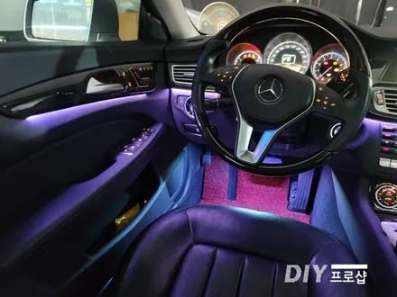 벤츠 CLS 엠비언트 라이트 무드등 풋등 시공 대구 다이프로샵 부산 울산 대전 경북 경남 / 대구 남산동
