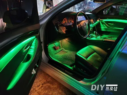 BMW F10 520D 엠비언트 라이트 무드등 풋등 시공 대구 다이프로샵 울산 대전 경북 경남 부산 / 대구 남산동