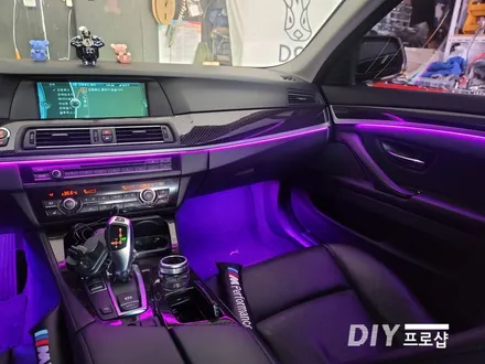 BMW F10 520D 엠비언트 라이트 무드등 풋등 시공 대구 다이프로샵 울산 대전 경북 경남 부산 / 대구 남산동
