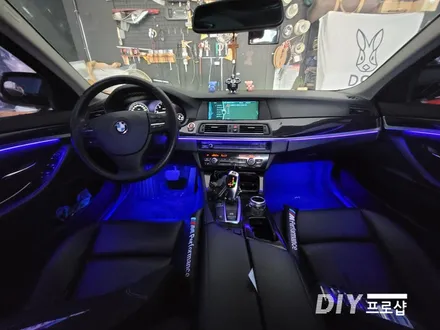 BMW F10 520D 엠비언트 라이트 무드등 풋등 시공 대구 다이프로샵 울산 대전 경북 경남 부산 / 대구 남산동