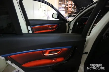 BMW F30전용 가변엠비언트+블루몰딩 부산 수입차 드레스업 튜닝 모터케어 / 부산 사상구