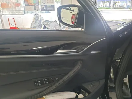 BMW G30 신형5시리즈 엠비언트는 역시 회오리트위터 / 부산 사상구
