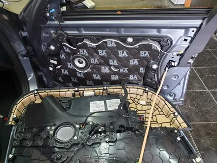 BMW G30오버젠 회오리트위터 미드스피커장착 / 부산 사상구