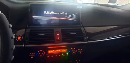 BMW X5 8.8\
