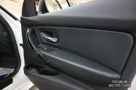 BMW F30전용 가변엠비언트+블루몰딩 부산 수입차 드레스업 튜닝 모터케어 / 부산 사상구