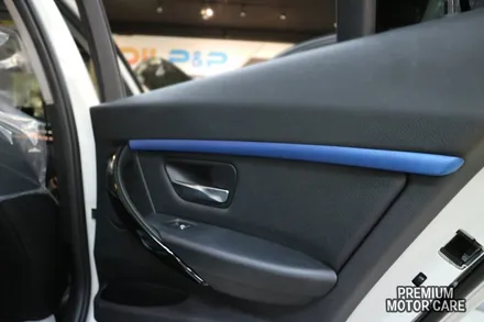 BMW F30전용 가변엠비언트+블루몰딩 부산 수입차 드레스업 튜닝 모터케어 / 부산 사상구