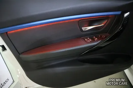 BMW F30전용 가변엠비언트+블루몰딩 부산 수입차 드레스업 튜닝 모터케어 / 부산 사상구