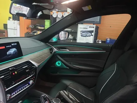 BMW G30오버젠 회오리트위터 미드스피커장착 / 부산 사상구
