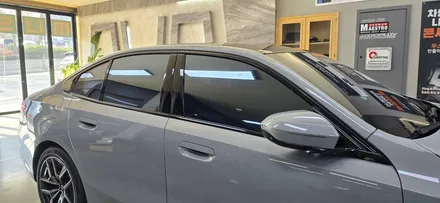 대구 BMW G60 신차 출고! 글라루스 에디션R 반사 필름 & 생활보호패키지 PPF 시공으로 완성!
