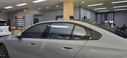대구 BMW G60 신차 출고! 글라루스 에디션R 반사 필름 & 생활보호패키지 PPF 시공으로 완성!