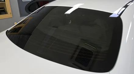 대구썬팅 벤츠 E220D W213 뒷유리 후면열선 열차단썬팅 글라루스 콜렉션 시공!