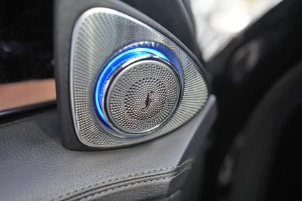 벤츠 S550 (W222) - 마이바흐 개조된 차량 송풍구 엠비언트, 부메스터 스피커 시공
