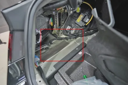 G90 어라운드뷰, 후측방모니터, 증강현실 내비게이션 옵션 추가시공