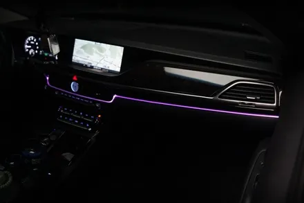 제네시스 eq900 엠비언트 라이트 무드등, 전동트렁크, 고스트도어 순정옵션 시공..