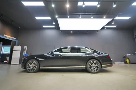 G90 RS4 어라운드뷰, 자동주차 (RSPA) 원격주차,후측방모니터 등 순정옵션 시공 합니다.