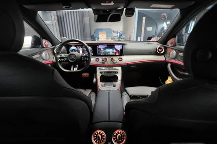 벤츠 E350 , W213 엠비언트 (송풍구, 부메스터 스피커) 시공