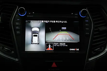 싼타페DM ,2013년식 네비매립 후 .. 어라운드뷰 시공..