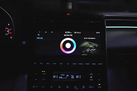 투싼NX4 - 엠비언트 라이트  순정연동 t시공