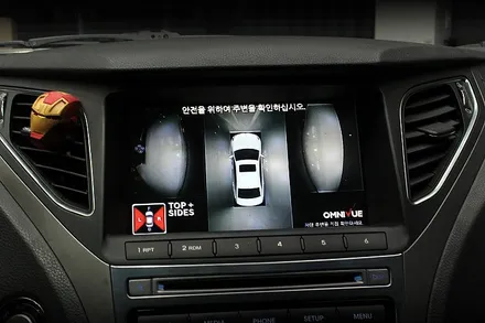 그랜져HG 2015년식- 네비매립 , 옴니뷰 어라운드뷰, 순정HID 헤드램프 시공..