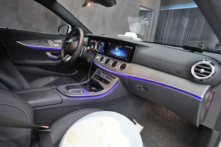 W213 벤츠E350 송풍구 엠비언트 , 부메스터 스피커는 국룰..