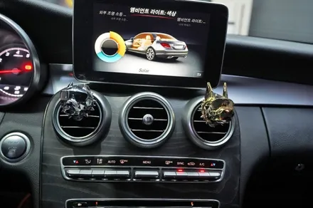 벤츠 C200 (W205) 송풍구 엠비언트 64색 업그레이드, 부메스터 스피커 시공