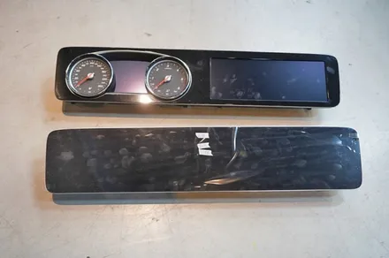 벤츠 E220D 카브리올레 - 와이드콕핏 디지털 계기판 교체