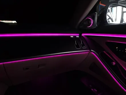 벤츠 W223 S400D 액티브 엠비언트 + 4D 부메스터 - 끝판왕이 뭔지 보여줄게요.