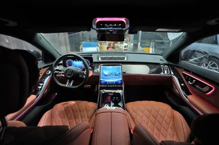 벤츠 S500 액티브 엠비언트 - W223 최고의 갬성 퍼포먼스 시공