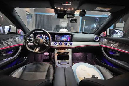 W213 벤츠E350 송풍구 엠비언트 , 부메스터 스피커는 국룰..