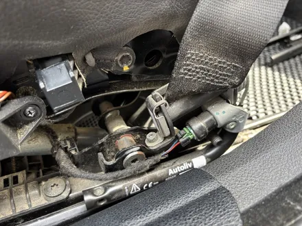 [F10] 520d 컴포트 시트 작업 (벨트 텐셔너 이식) / 고양, 일산, 김포, 파주
