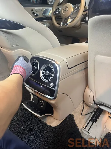벤츠 후기형 s63amg 필수 튜닝 송풍구엠비언트 3d전동트위터부메스터 스피커 ( 실내가죽 베이지 찰떡궁합 )