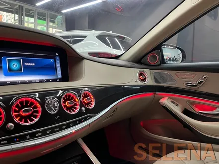 벤츠 후기형 s63amg 필수 튜닝 송풍구엠비언트 3d전동트위터부메스터 스피커 ( 실내가죽 베이지 찰떡궁합 )