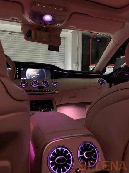 벤츠 s클래스 s63amg 쿠페 실내 엠비언트 순정형 + 천장 부메스터 스피커 그리고 신형핸들 , gt 세로그릴 장착까지